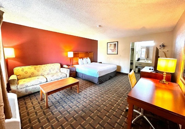 Econo Lodge image 23